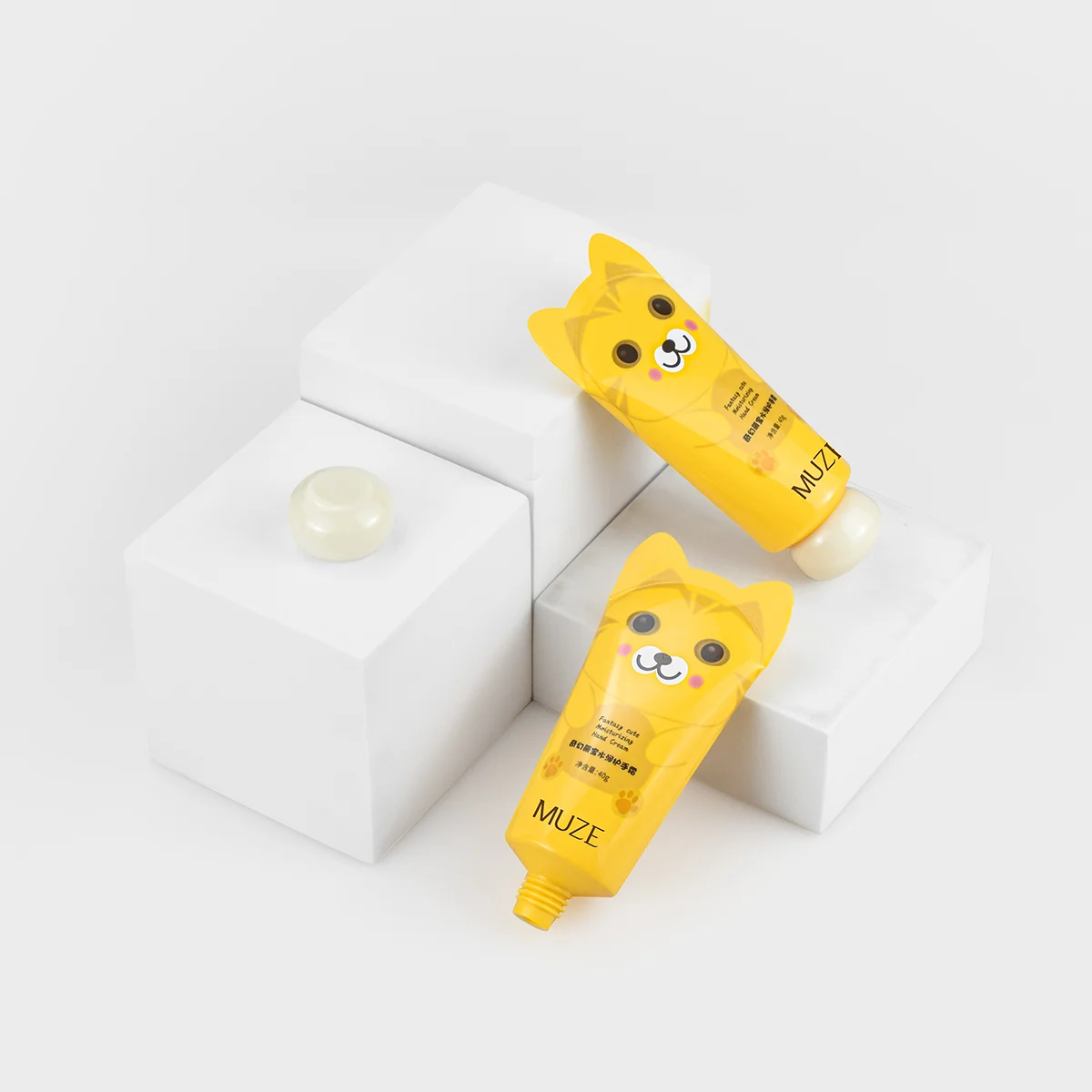 cute plastic cosmetic tube